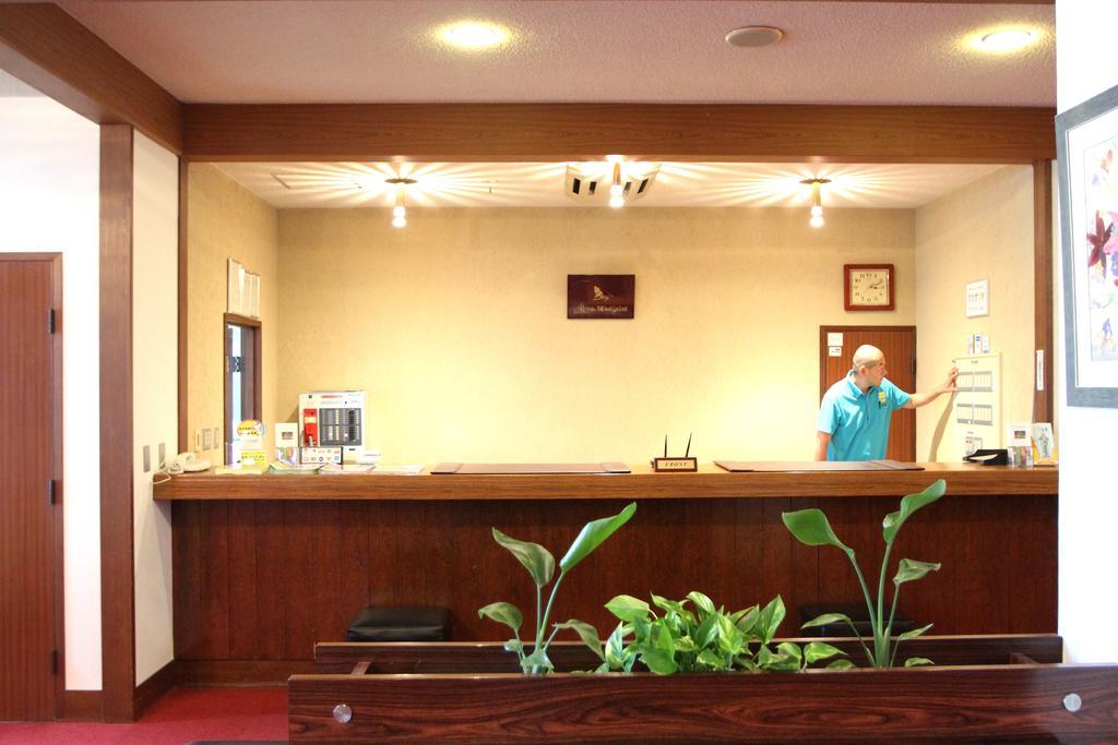 Hotel Villa Montsaint Gujo Bagian luar foto